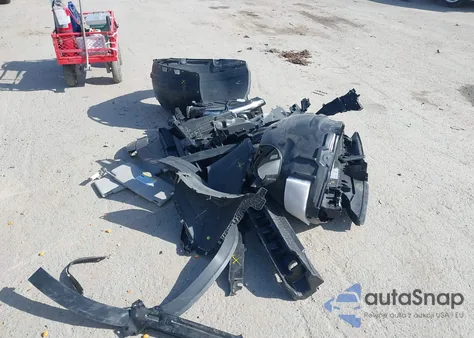 2024 Volkswagen Atlas 2.0T Sel z USA, uszkodzony, nr VIN 1V2BR2CA9RC513000